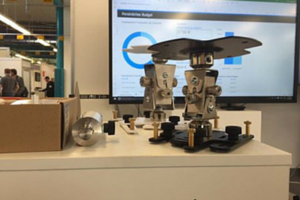 Arakno system for videoprojector mount